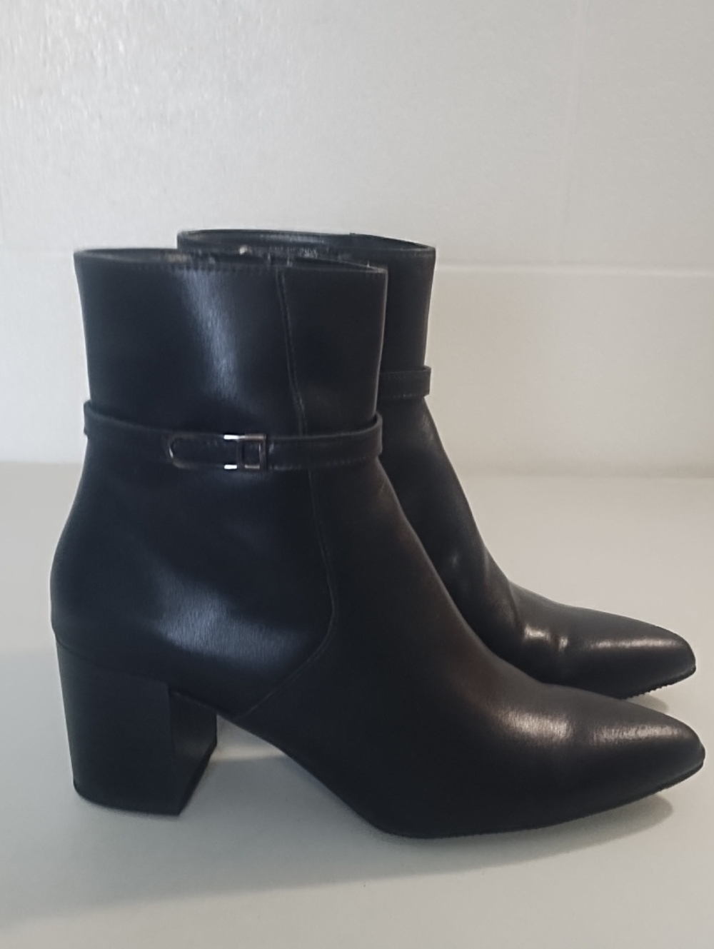 Aqua Colle'ge Tatum TATU01S Waterproof Leather Black Ankle Boots US 8M